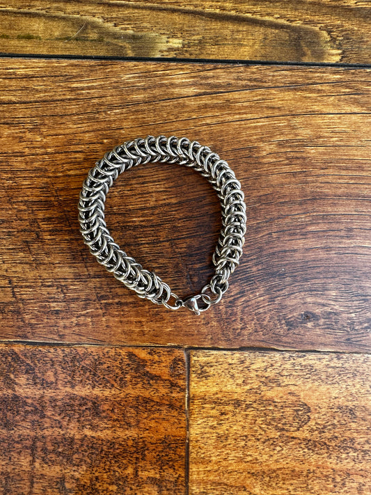 Box chainmaile bracelet